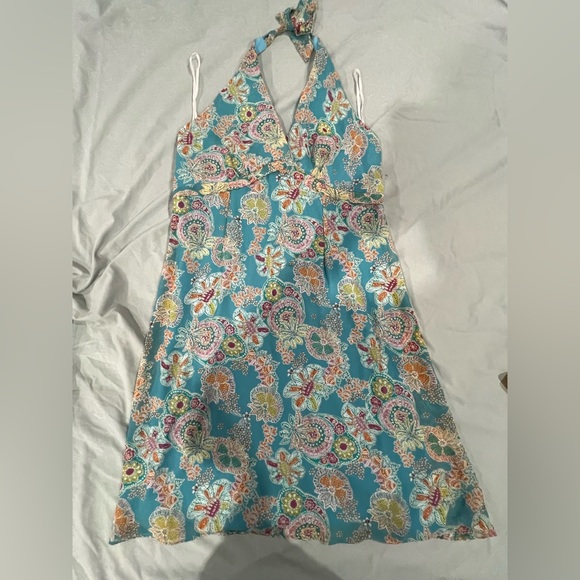 Very cute halter style dress! Cute for Easter Sunday! - Picture 2 of 6